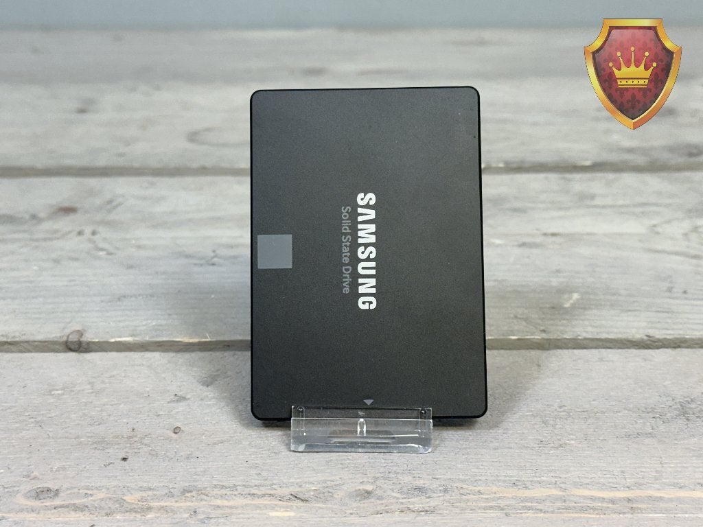 Samsung 850 EVO 250GB 2.5 Inch SATA SSD - 99% health, Computers en Software, Intern, Samsung, Gebruikt, Niet Ingevuld