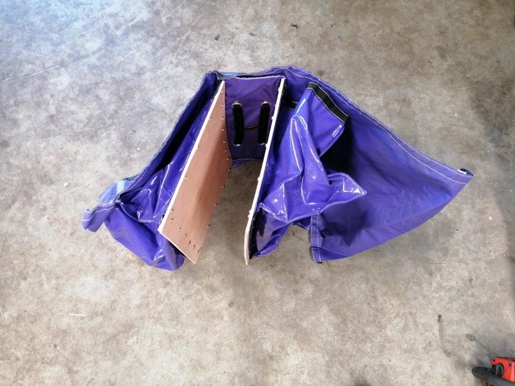 Spotta Krantentas - Paars, stevig en waterdicht, 40 cm of meer, Gebruikt, Waterdicht, Ophalen