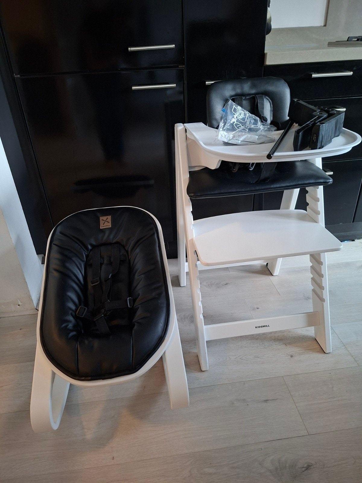 Kidsmill Up! Complete Set - Meegroeistoel met Wipstoel, Kinderen en Baby's, Ophalen, Zo goed als nieuw, Meegroeistoel