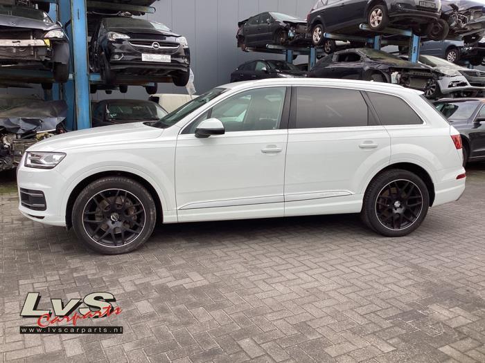 Velgen set + banden van een Audi Q7, Auto-onderdelen, Banden en Velgen, Gebruikt, -, -, Ophalen of Verzenden