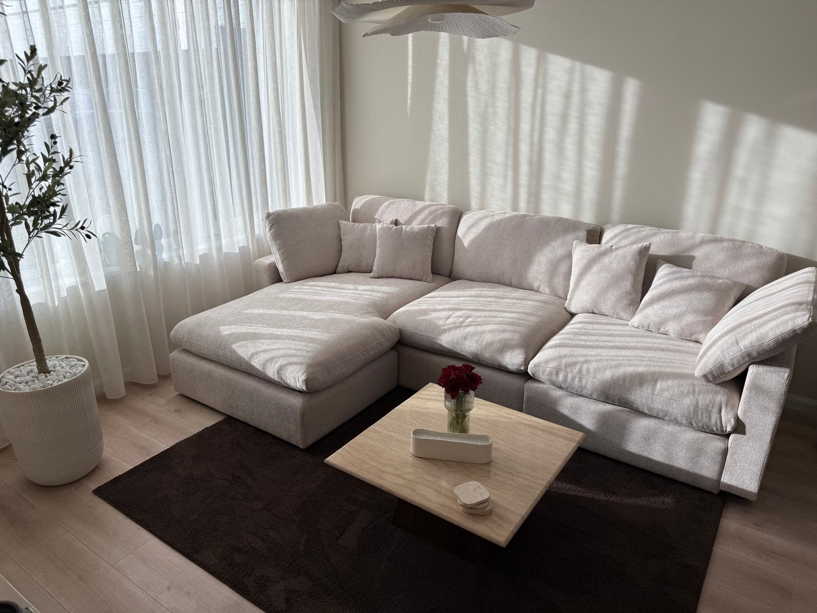 Loungebank Japandi beige 297cm - Zo goed als nieuw, Ophalen, 250 tot 300 cm, Zo goed als nieuw, Vierpersoons of meer