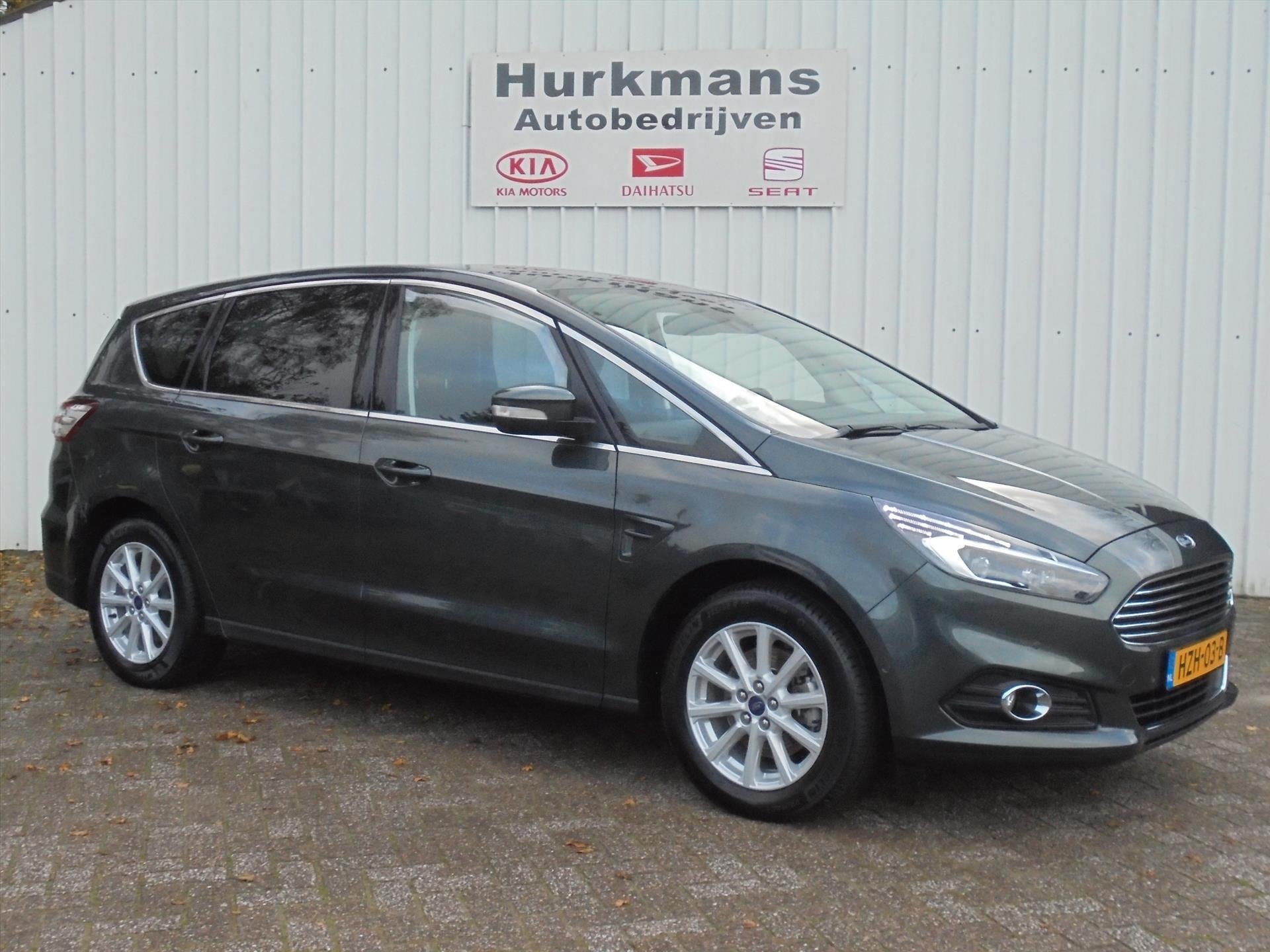 Ford S-Max 1.5 ECOBOOST ZEER NETJES DEALER OND TREKHAAK, Auto's, Ford, Stof, 4 cilinders, 160 pk, Automatische klimaatregeling