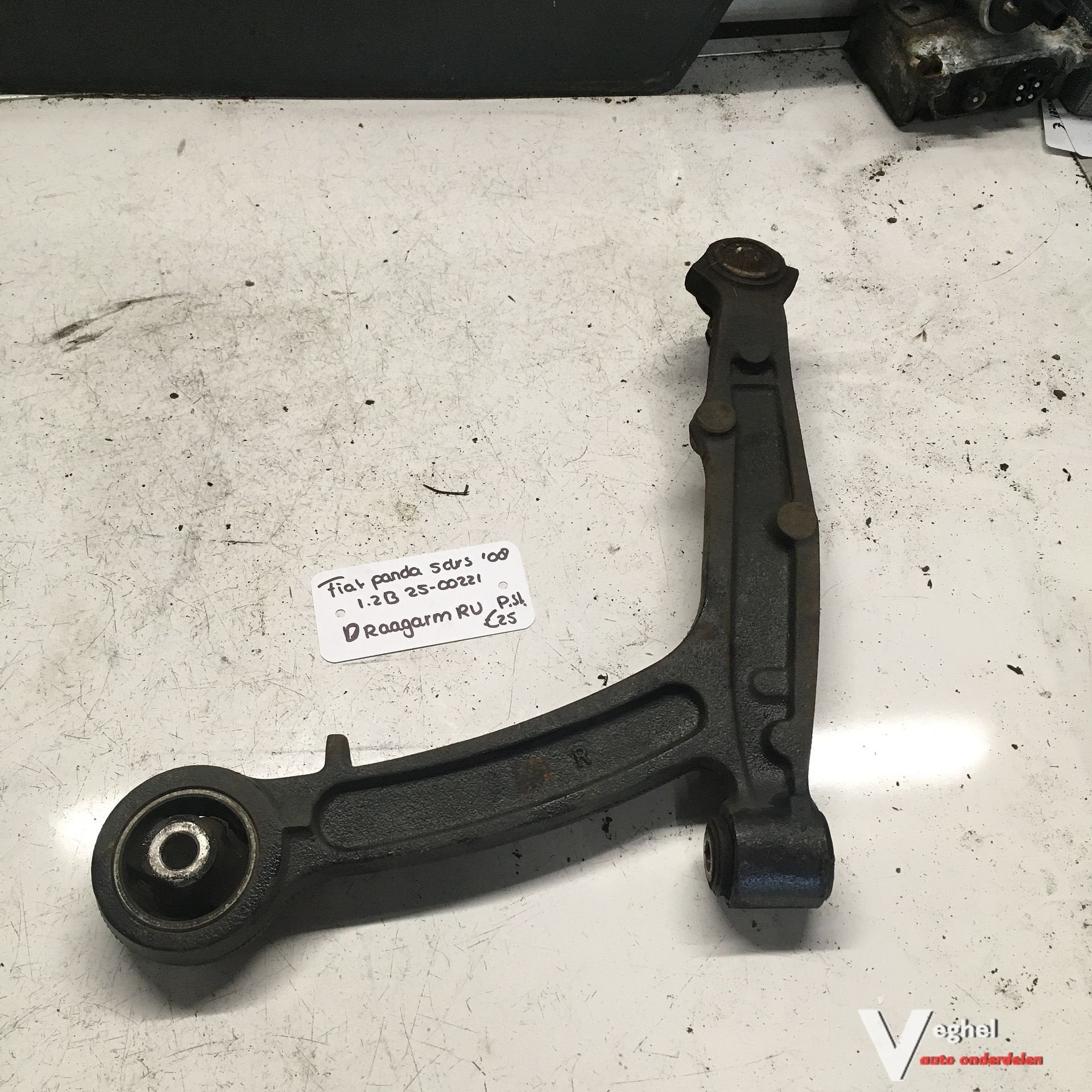 Fiat Panda 5drs 1.2 B 2008 2500221  Draagarm  Rechtsvoor