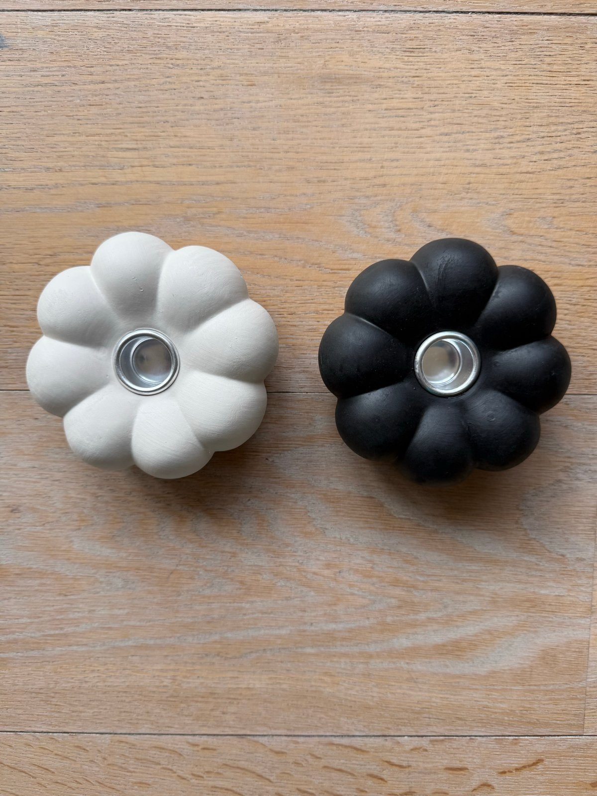 2 Pompoen Kaarsenhouders Zwart & Wit-Livarno home, Nieuw, Ophalen of Verzenden, 5 cm, Overige merken