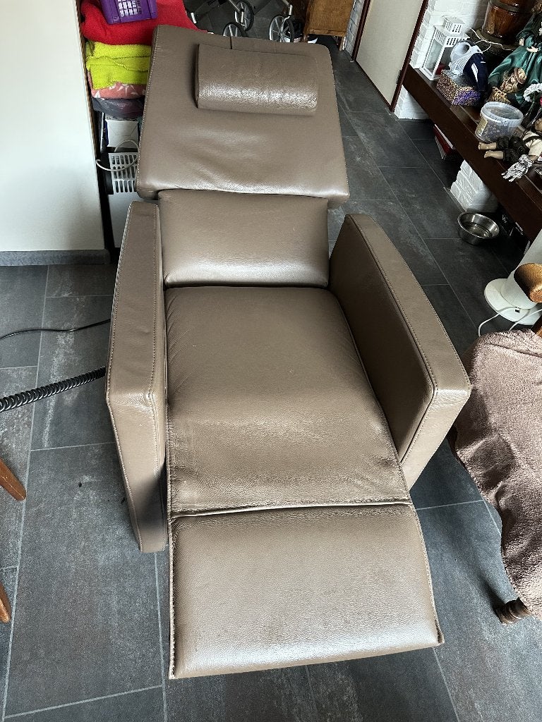 Prominent elektrische leren relaxfauteuil met sta-op functie, Ophalen, Gebruikt, Minder dan 75 cm, Leer