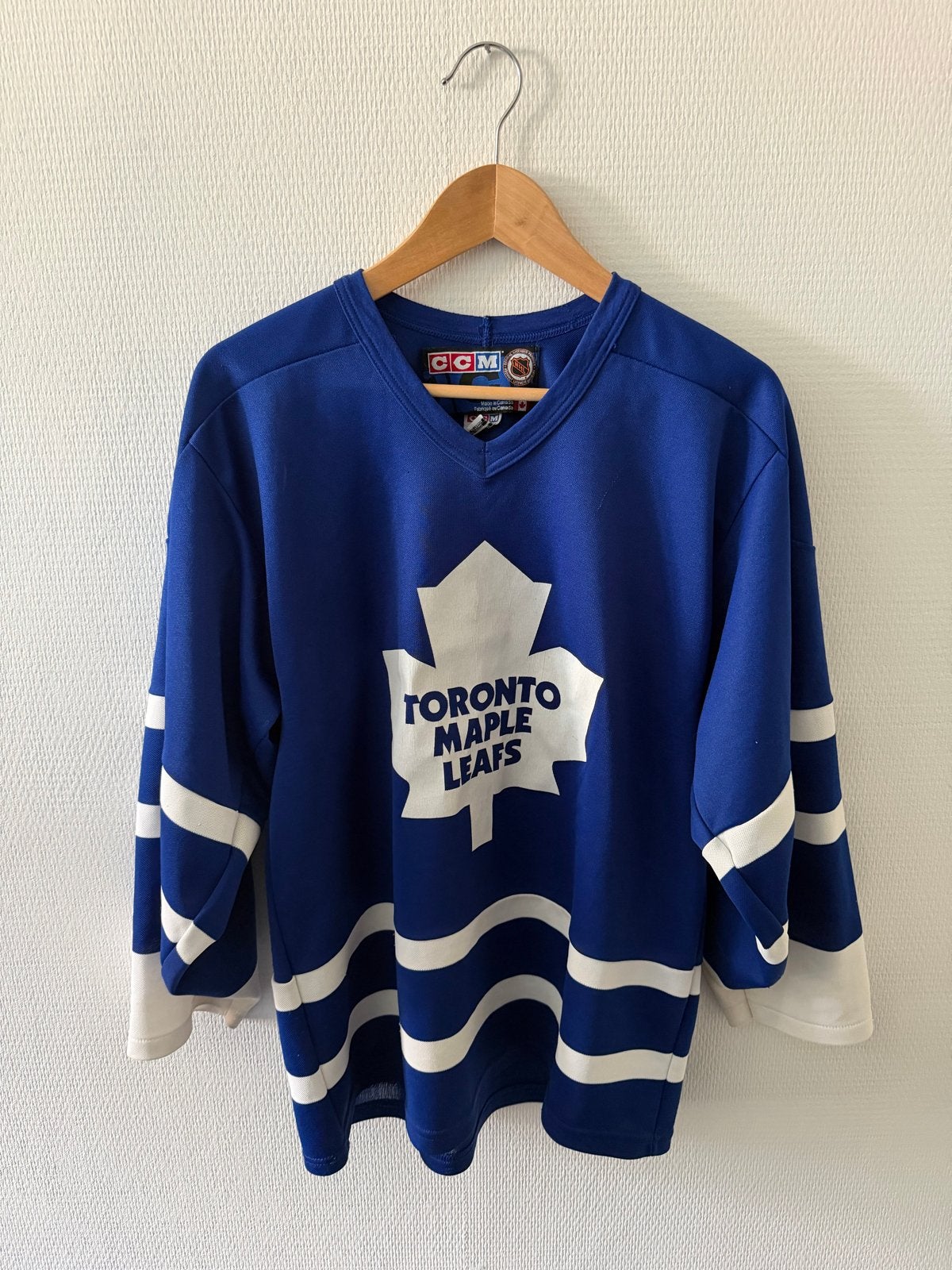 Toronto Maple Leafs CCM IJshockey Shirt - Maat M, Overige typen, Zo goed als nieuw, Verzenden, Maat 48/50 (M)