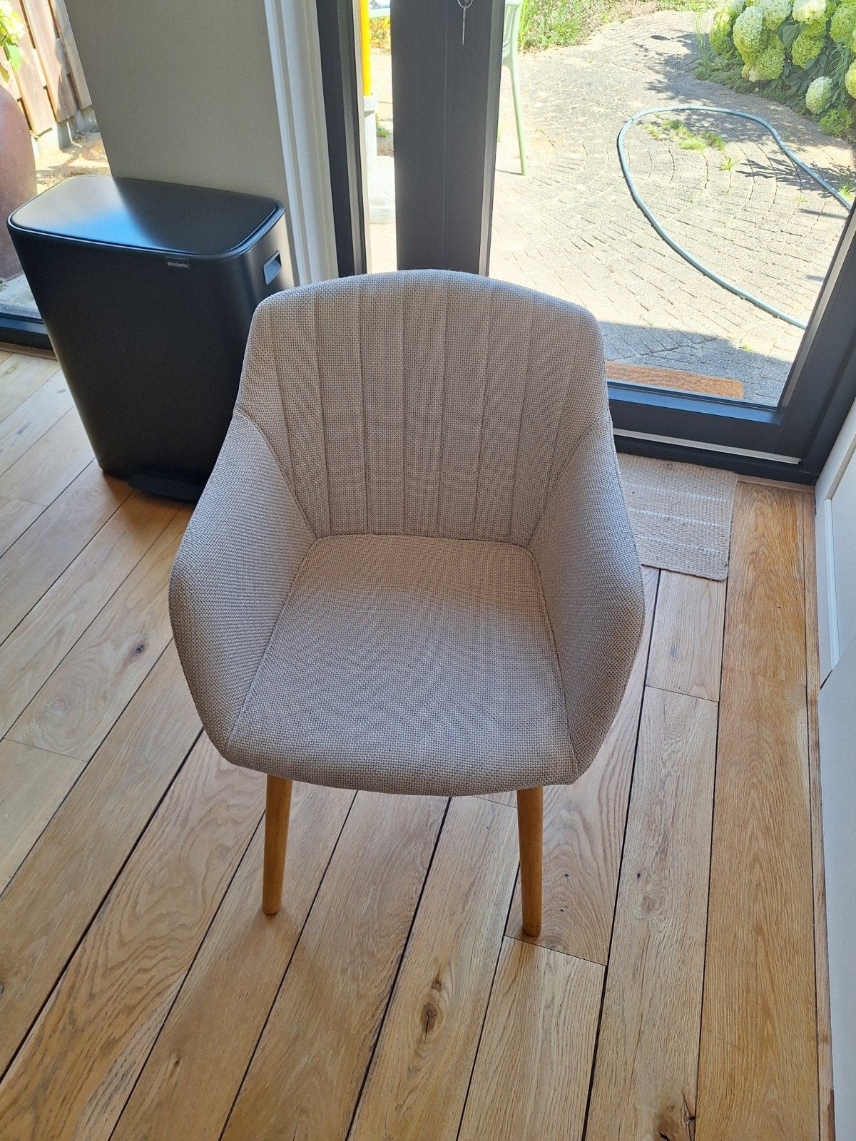 5x beige eetkamerstoel met stoffen bekleding, Ophalen, Modern, Scandinavisch, Zo goed als nieuw, Stof