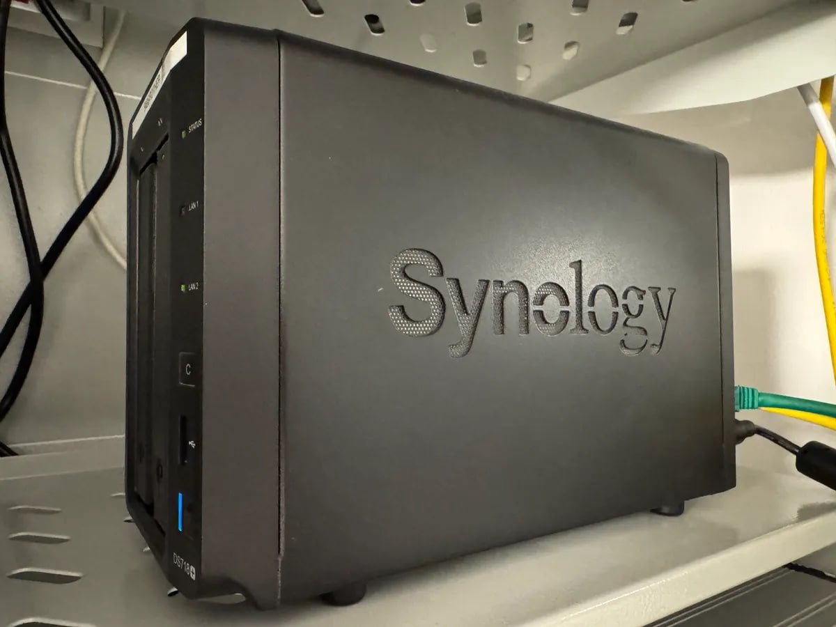 Synology DS718+, 2x 8TB HD, 6GB RAM, Verzenden, Gebruikt