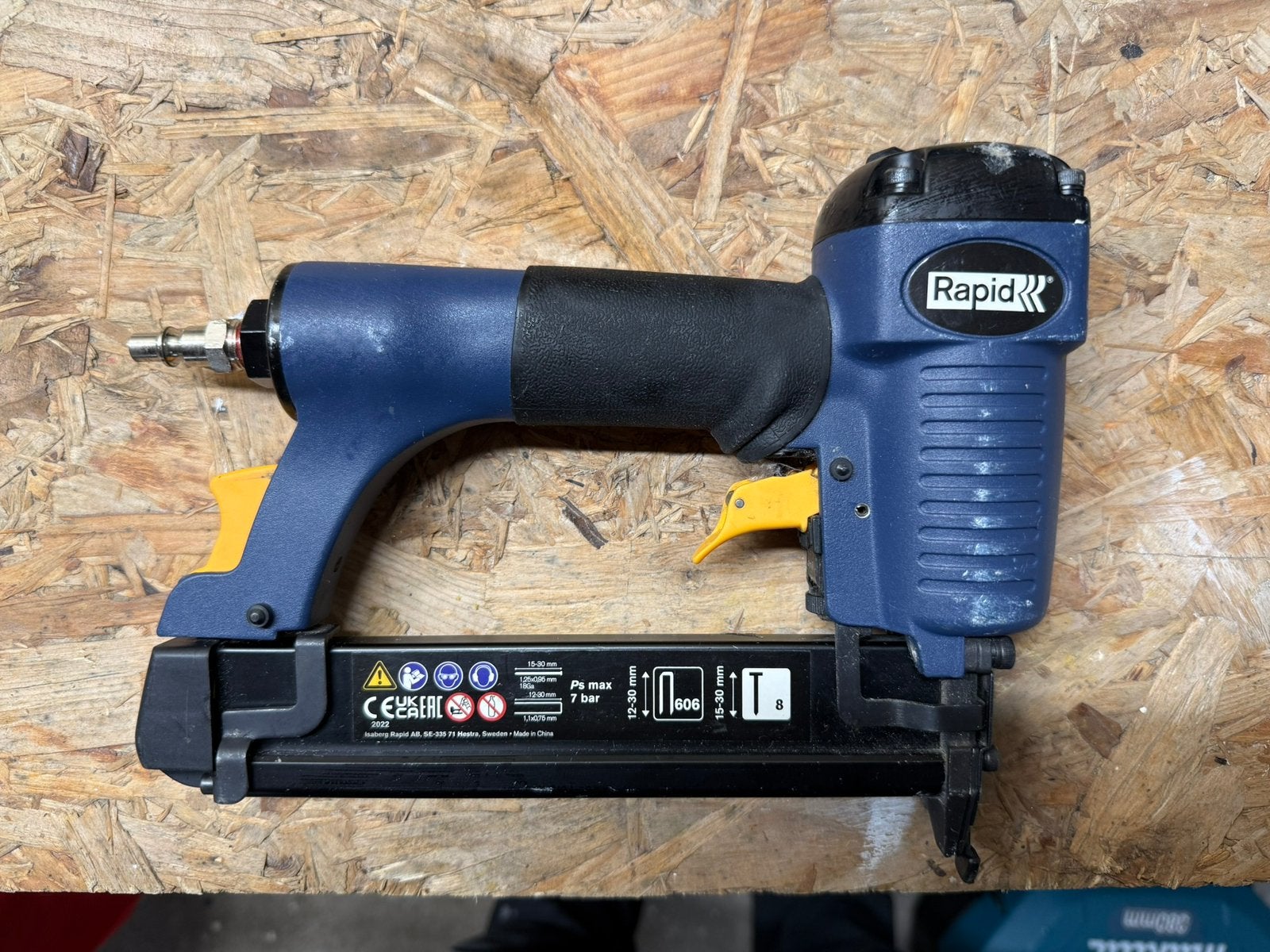 Rapid pneumatische tacker PBS121, Ophalen, Gebruikt, Tacker/nietmachine, Overige merken