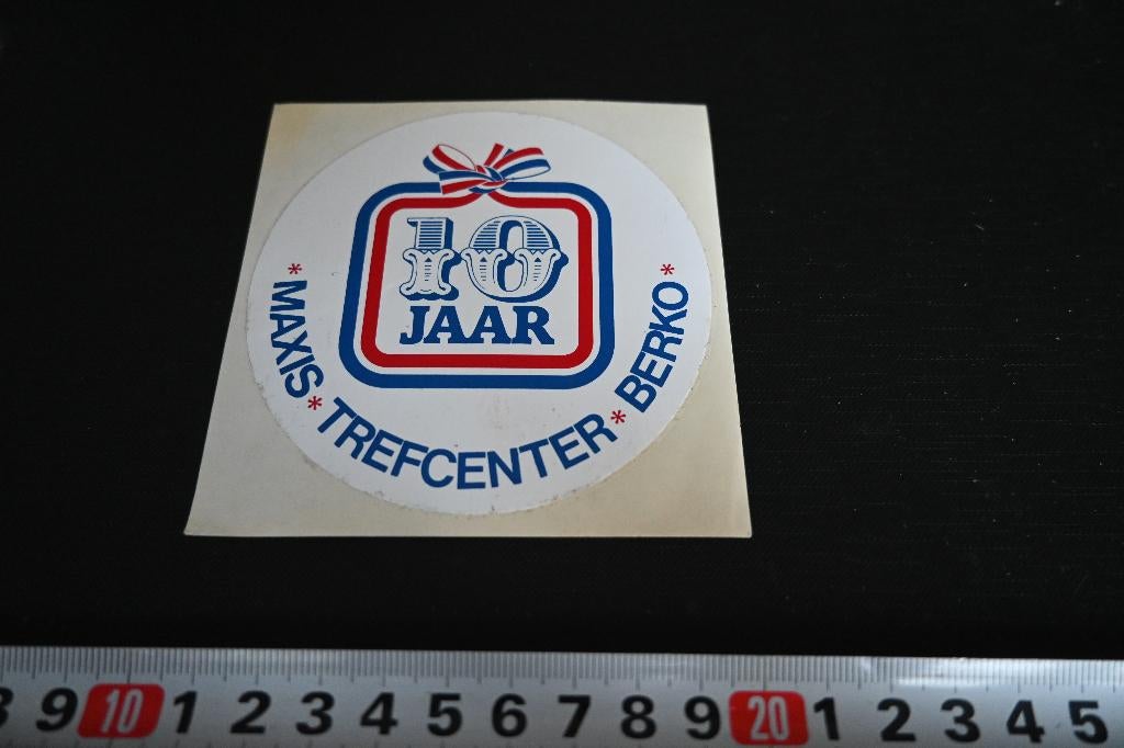 sticker supermkarkt 10 jaar MAXIS TREFCENTER BERKO, Ophalen, Zo goed als nieuw