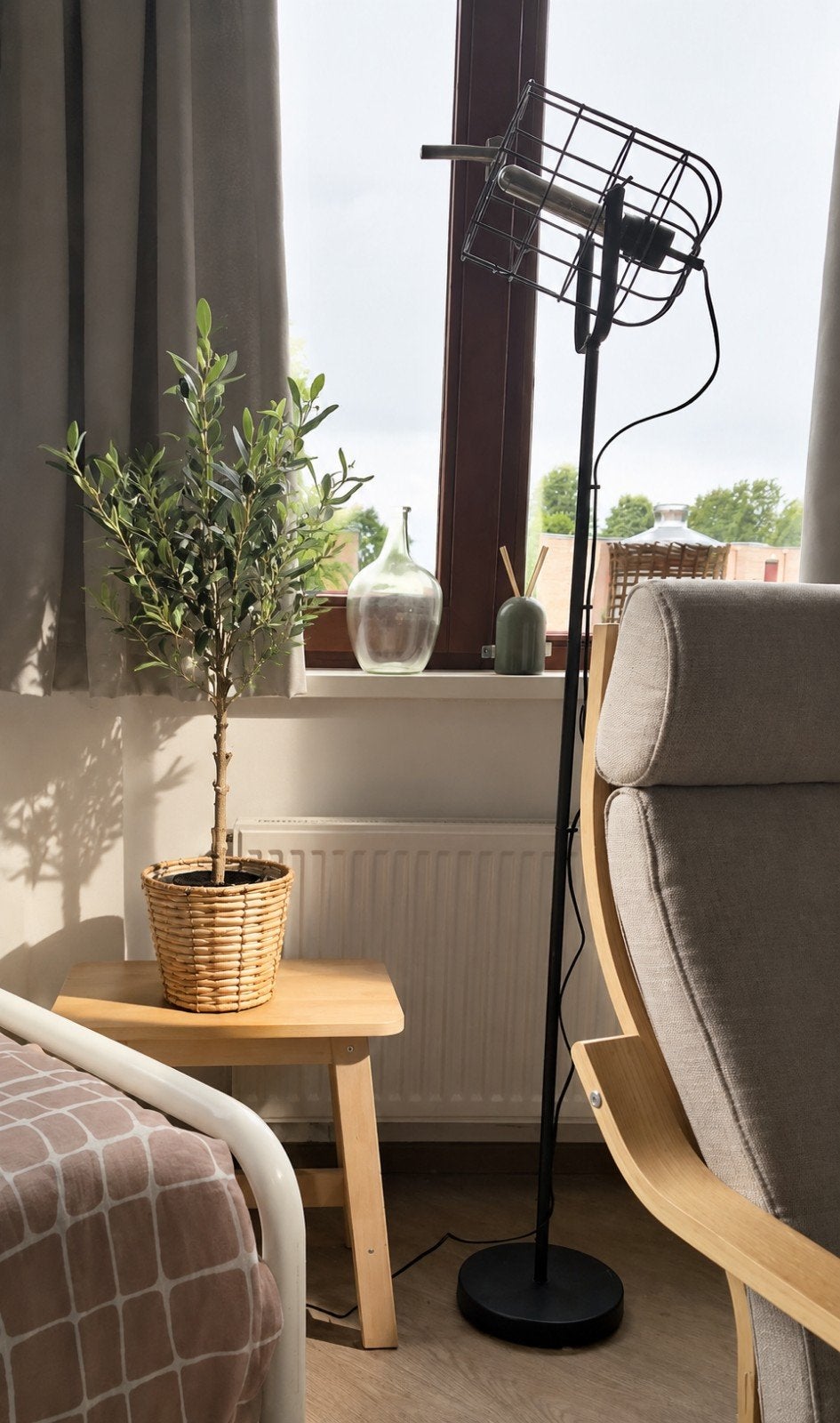 Kunst Olijfboom in rieten pot (70 cm hoog), Huis en Inrichting, Ophalen