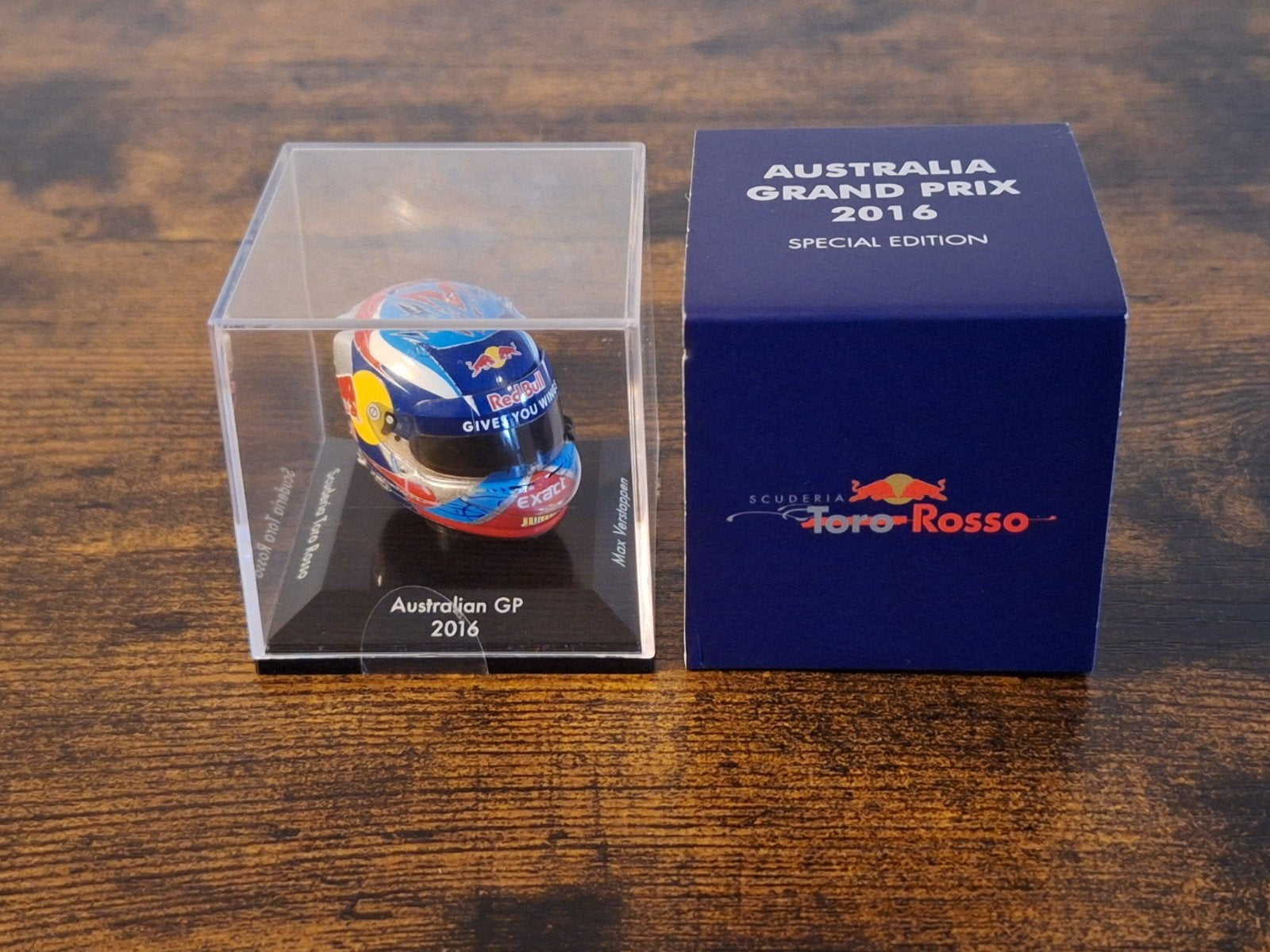 Max verstappen. Scuderia Toro Rosso Australian 1:8 helm 2016, Verzamelen, Ophalen, Zo goed als nieuw, Formule 1