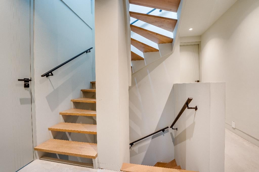 Houten Trappen en Stalen Trappen, Ophalen of Verzenden, Nieuw, Trap, 2 tot 4 meter