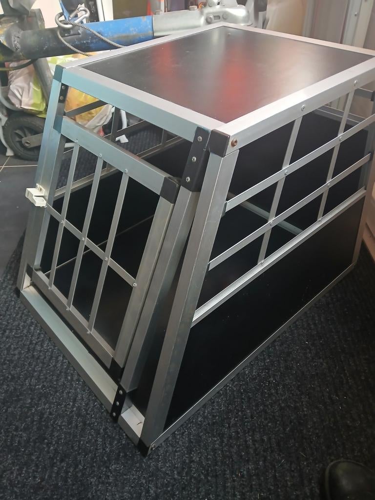Autobench voor honden tot ongeveer 15 kilo, Dieren en Toebehoren, Transportboxen, Ophalen, Gebruikt