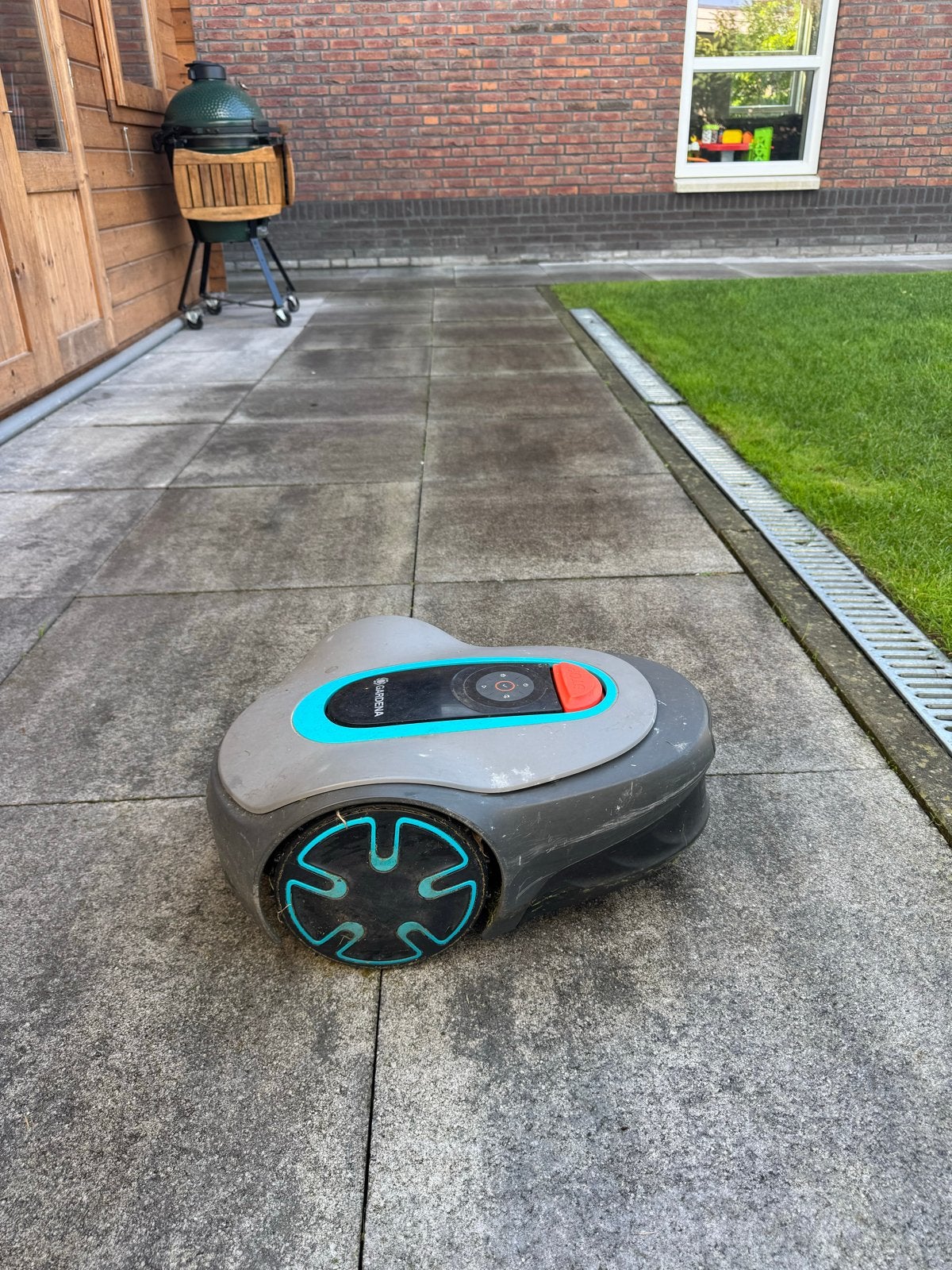 GARDENA SILENO minimo 250 robotmaaier compleet, werkt goed, Ophalen, Cirkelmaaier, Gebruikt, Accu-grasmaaier