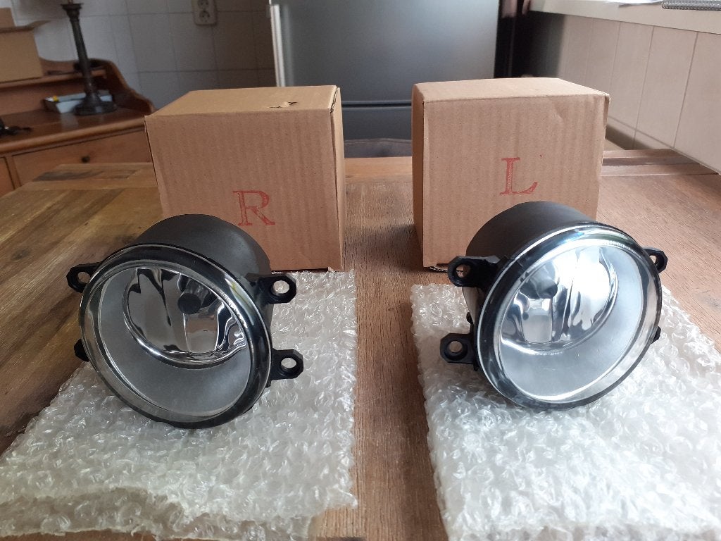 SET MISTLAMPEN - NIEUW - TOYOTA - Diverse Modellen -Zie Adv., Verzenden