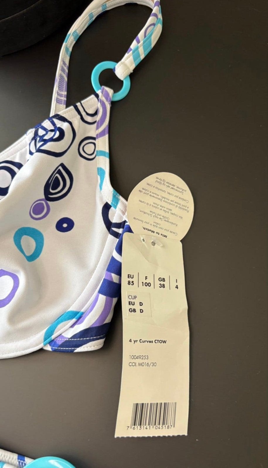 Triumph bikini 85D/M - Nieuw met labels, Verzenden, Nieuw, Meerkleurig, Bikini