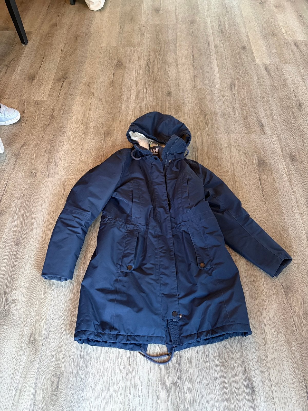 Helly Hansen winterjas/parka - Maat M, Ophalen of Verzenden, Zo goed als nieuw, Maat 38/40 (M), Blauw