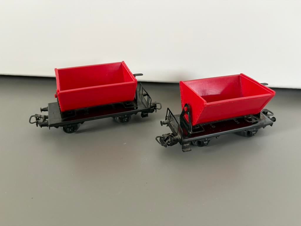 Märklin H0 4513 kiepwagon (2x), Wisselstroom, Gebruikt, Wagon, Ophalen of Verzenden