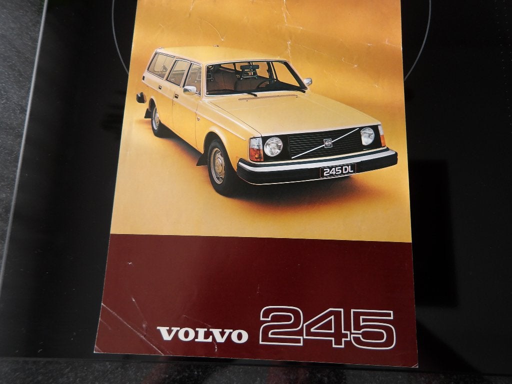 Volvo 245 DL Brochure - Origineel uit de jaren '70, Ophalen of Verzenden, Gelezen, Volvo