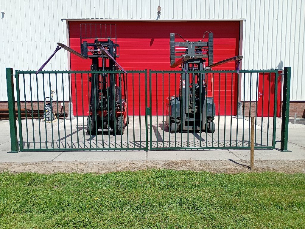 Nette Dubbele Spijlen Draaipoort 610x200 Groen, Ophalen, Met poort, Gebruikt, Spijlenhekwerk