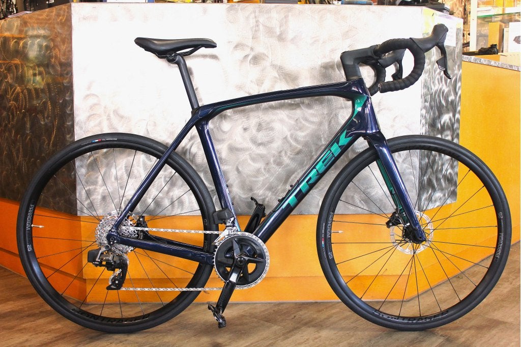 Foto 2 van Z.G.A.N.  Trek Domane SL E Tap carbon racefiets 58cm