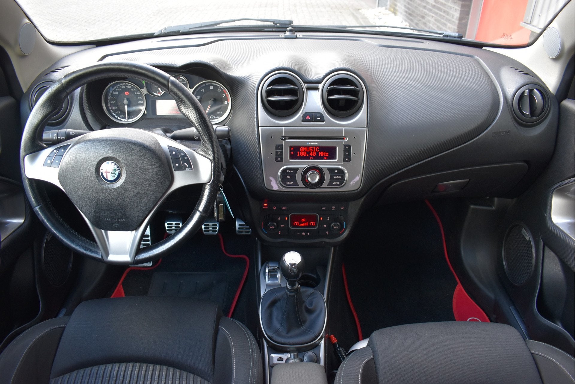 Alfa Romeo MiTo 1.4 T Sport 155 pk Climate control Bose spea, Voorwielaandrijving, Gebruikt, 4 cilinders, Bedrijf