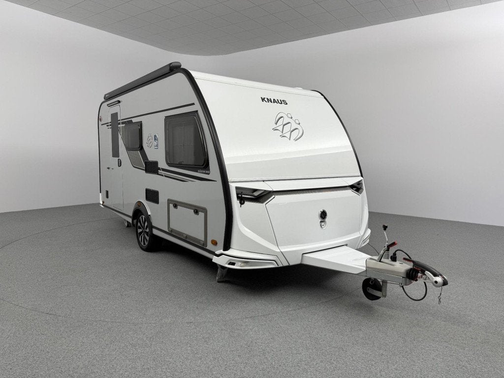 Knaus Südwind 420 QD 60 Years Dakairco cassetteluifel, Vast bed, Bedrijf, Treinzit, 4 tot 5 meter