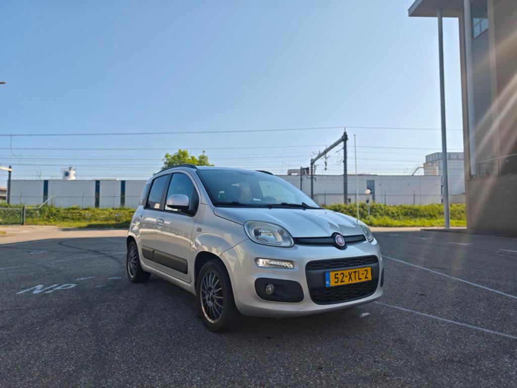 Fiat Panda 0.9 2012 Airco CruiseControl Lees Beschrijving, Auto's, Voorwielaandrijving, Stof, 40 €/maand, Zwart