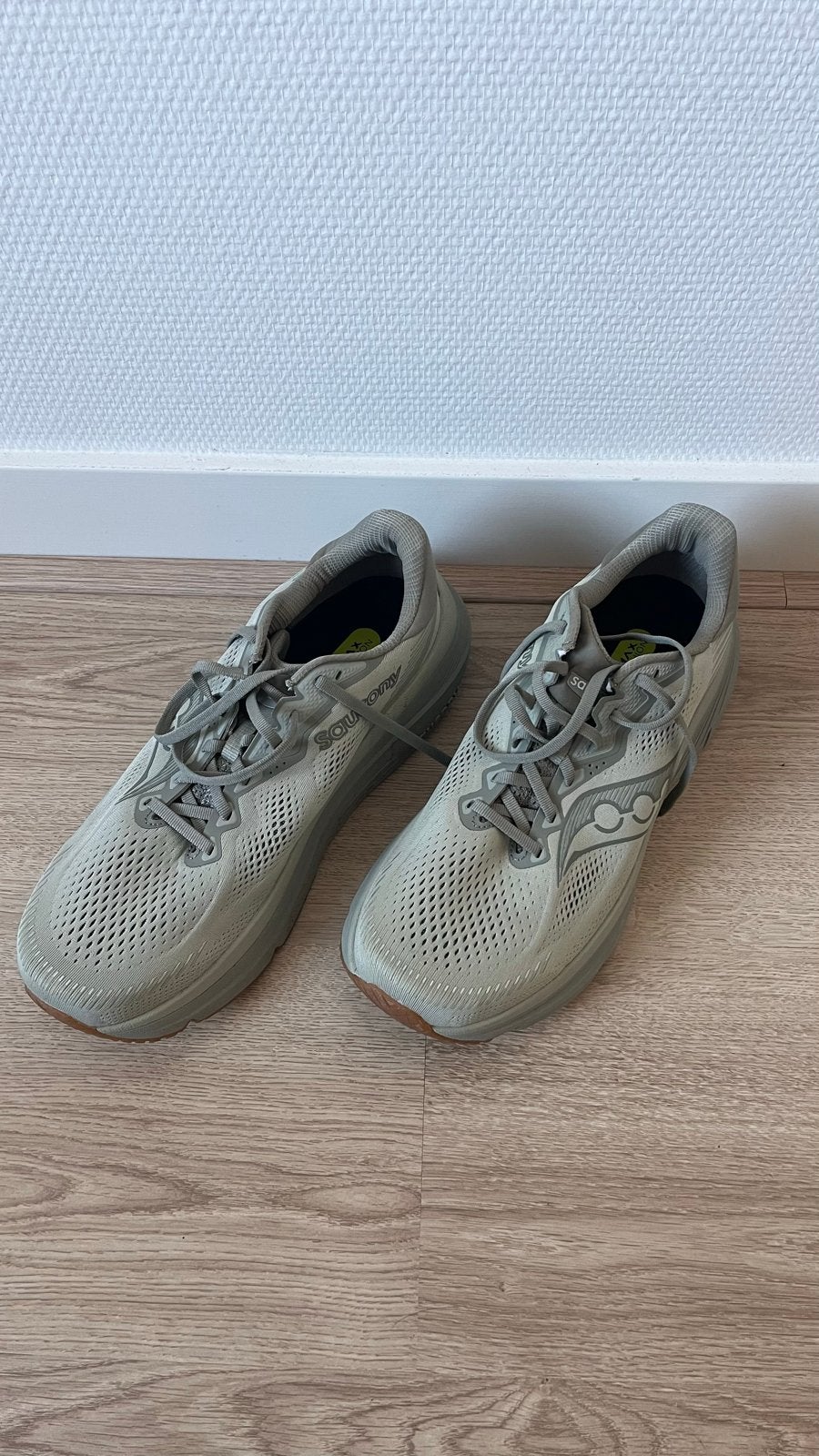 Saucony Guide 19, Sport en Fitness, Loopsport en Atletiek, Hardloopschoenen, Zo goed als nieuw, Hardlopen, Saucony