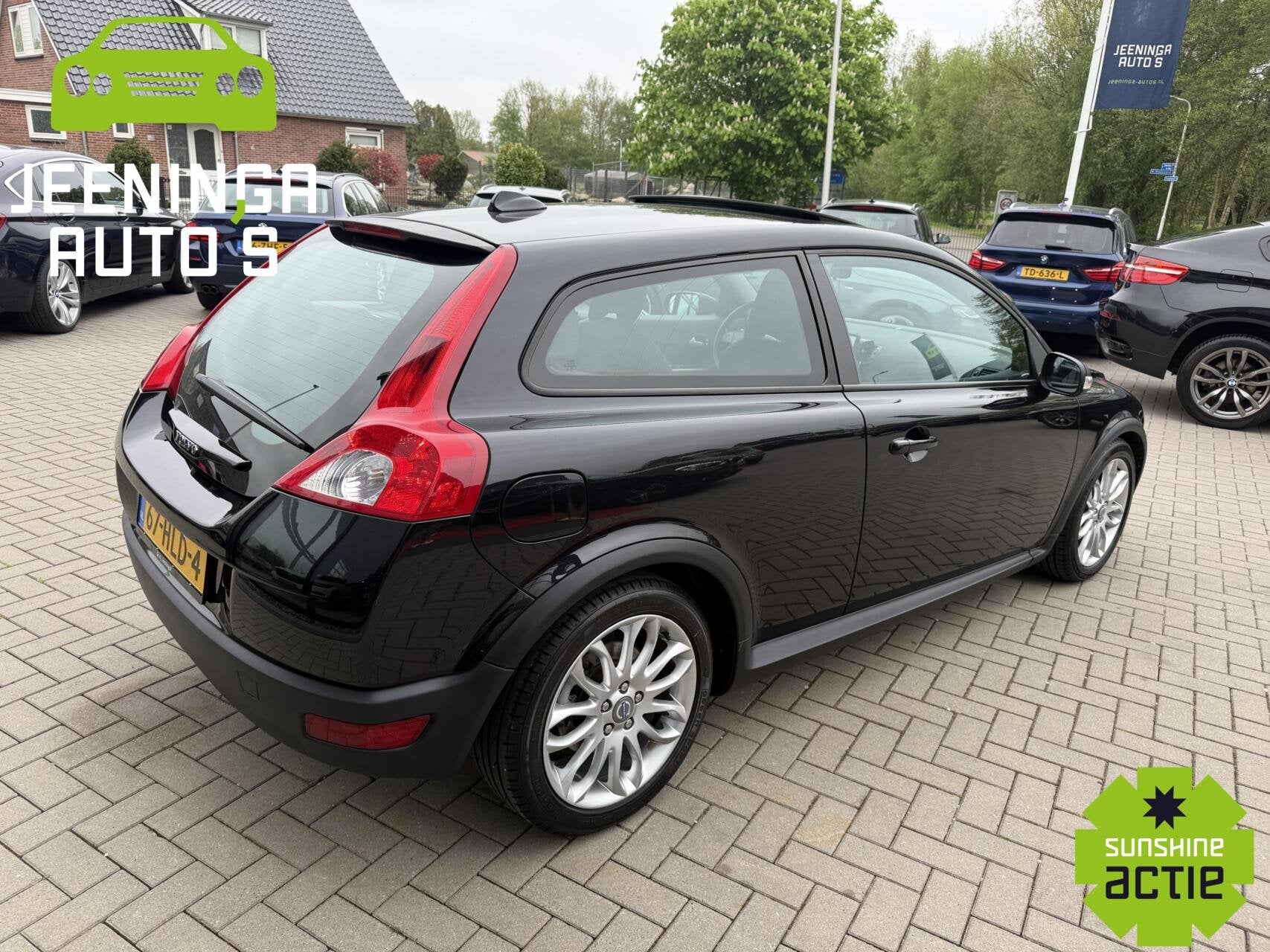 Volvo C30 1.8|Navi|Stoelverwarming|Opendak|Airco|Youngtimer, Gebruikt, Zwart, 4 cilinders, 4 stoelen