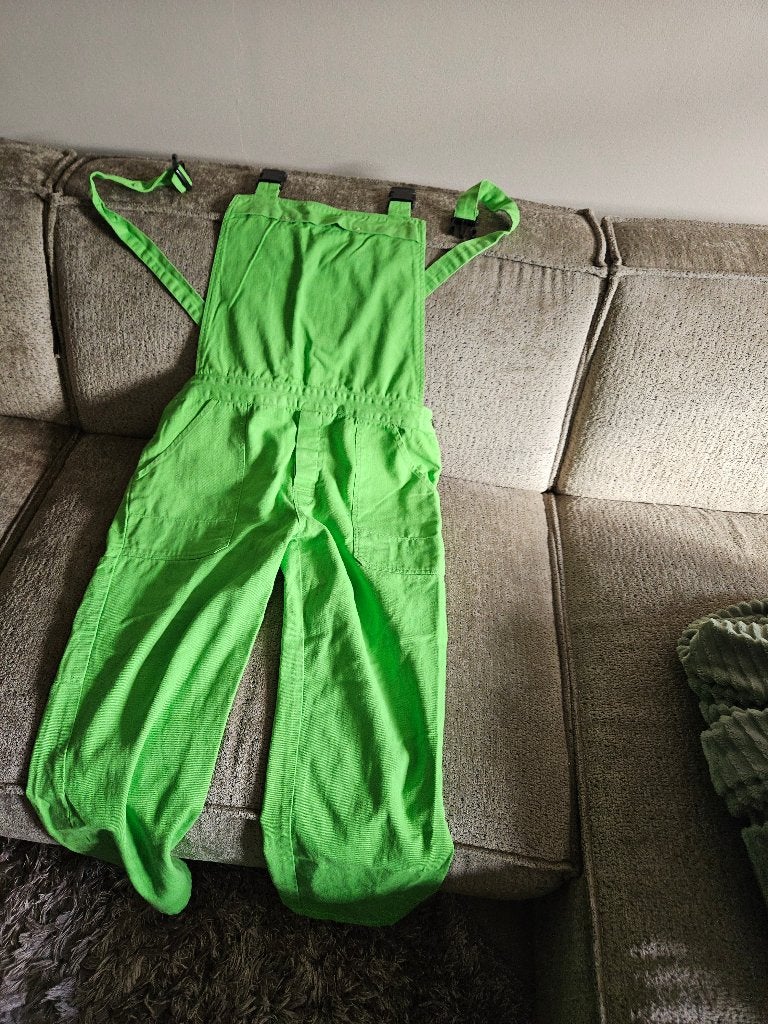 Carnaval Tuinbroek Knal Groen XL zgan, Carnaval, Maat 56/58 (XL), Ophalen of Verzenden, Zo goed als nieuw