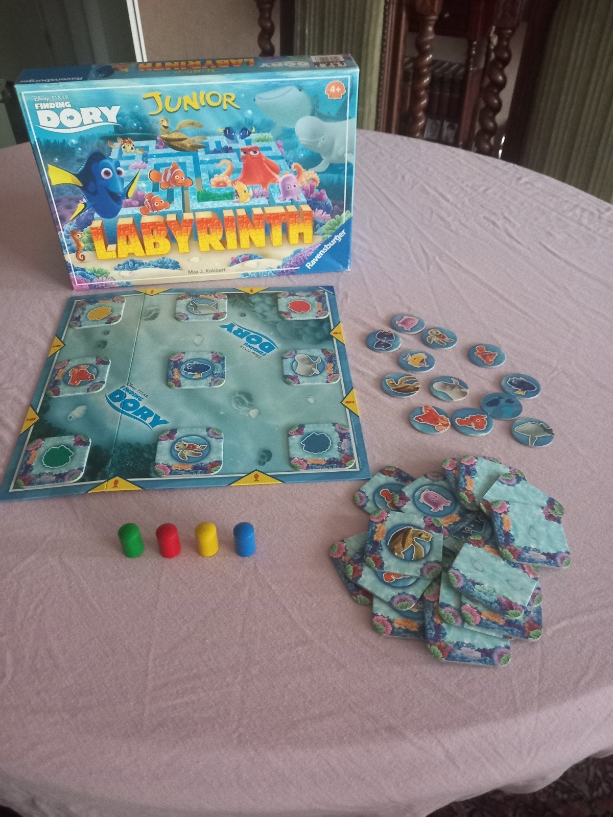 Finding Dory Junior Labyrinth Bordspel Ravensburger, Drie of vier spelers, Ophalen of Verzenden, Zo goed als nieuw, Ravensburger