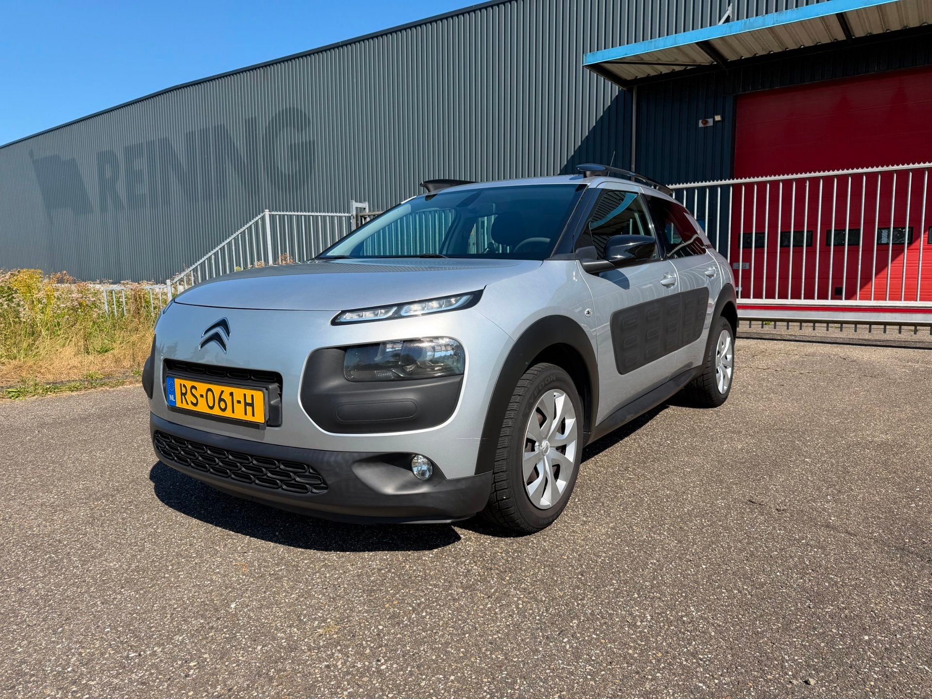 Citroen C4 Cactus 1.2 Puretech Live 108XXX KM NWE. APK 11-08, Auto's, Voorwielaandrijving, Euro 5, Gebruikt, 31 €/maand