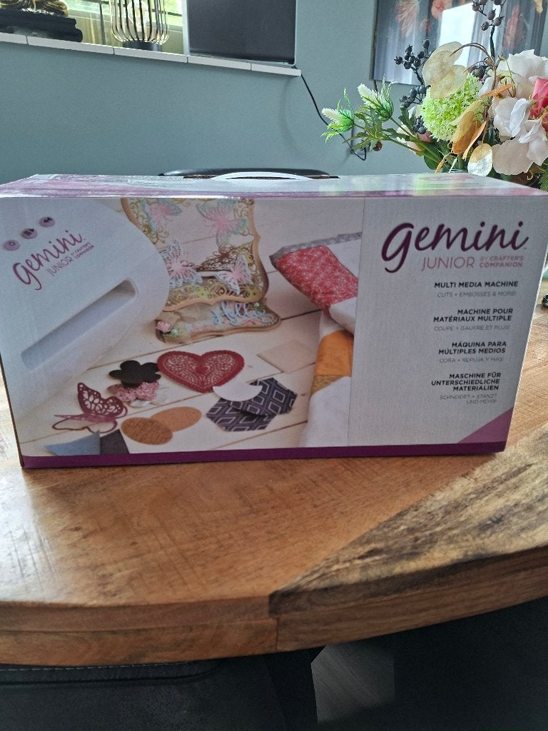 Gemini Junior Snij- en Embossingmachine, Hobby en Vrije tijd, Abstract, Zo goed als nieuw, Kunststof, Machine