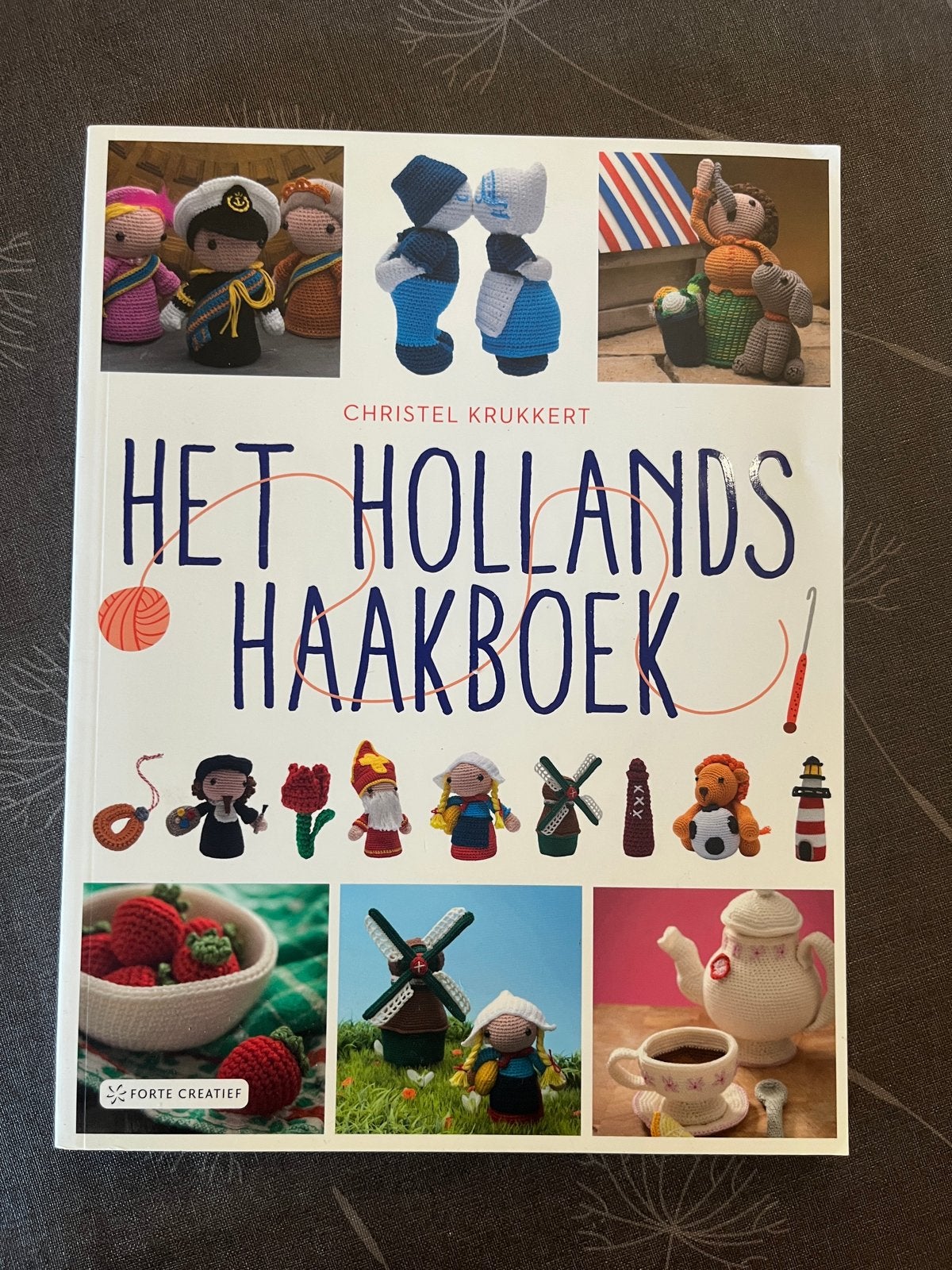 Het Hollands Haakboek - Christel Krukkert, Boeken, Ophalen of Verzenden, Zo goed als nieuw, Breien en Haken