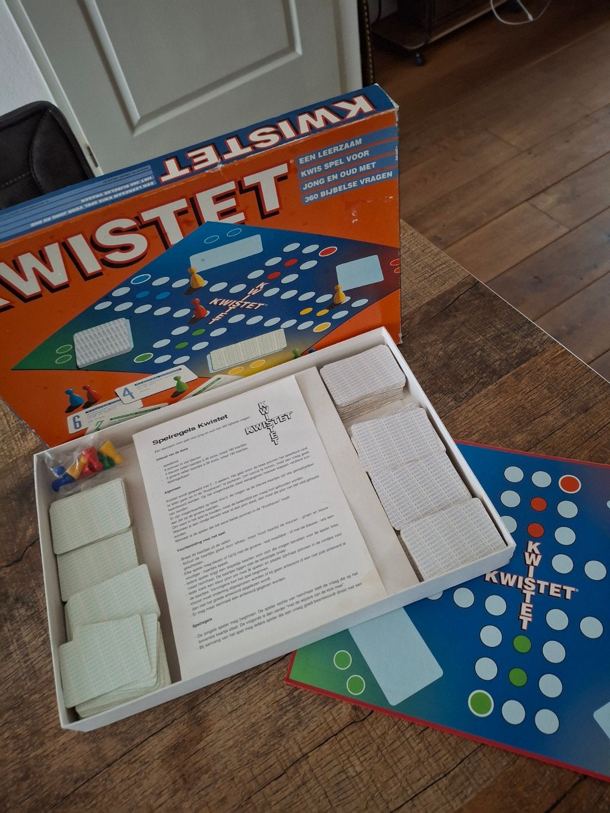 Kwistet met uitbreiding, Ophalen of Verzenden