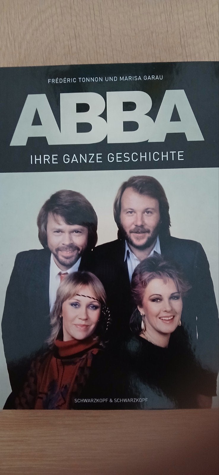 ABBA Duitstalig Boek over de legendarische band, Ophalen of Verzenden, Zo goed als nieuw, Artiest, Frédéric Tonnon en Marisa Garau