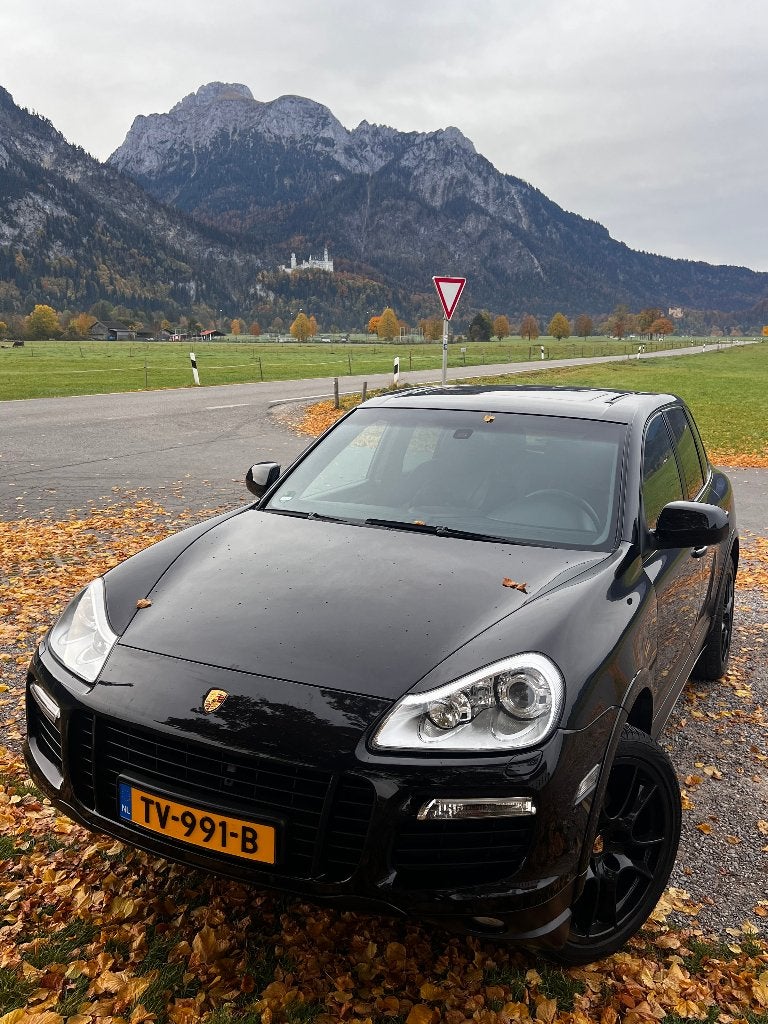 Porsche Cayenne 4.8 GTS Tiptronic 2008 Zwart (Youngtimer)