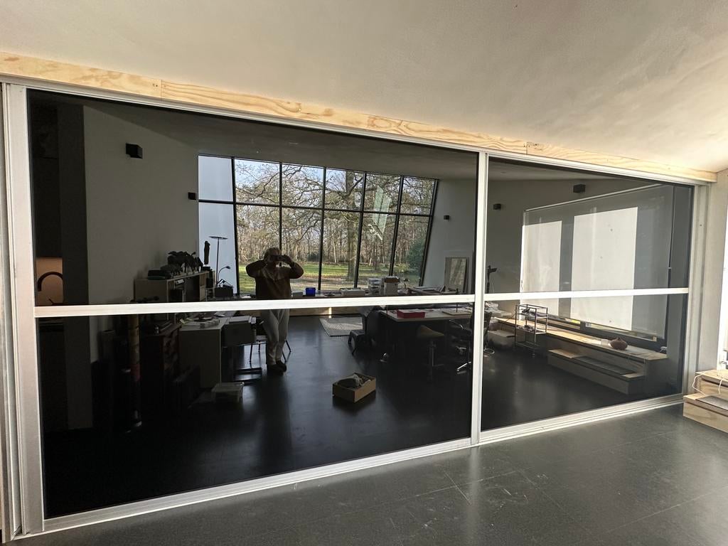 Schuifwand met 4 panelen, spiegelend zwart glas, Ophalen, Gebruikt, Overige typen, Glas