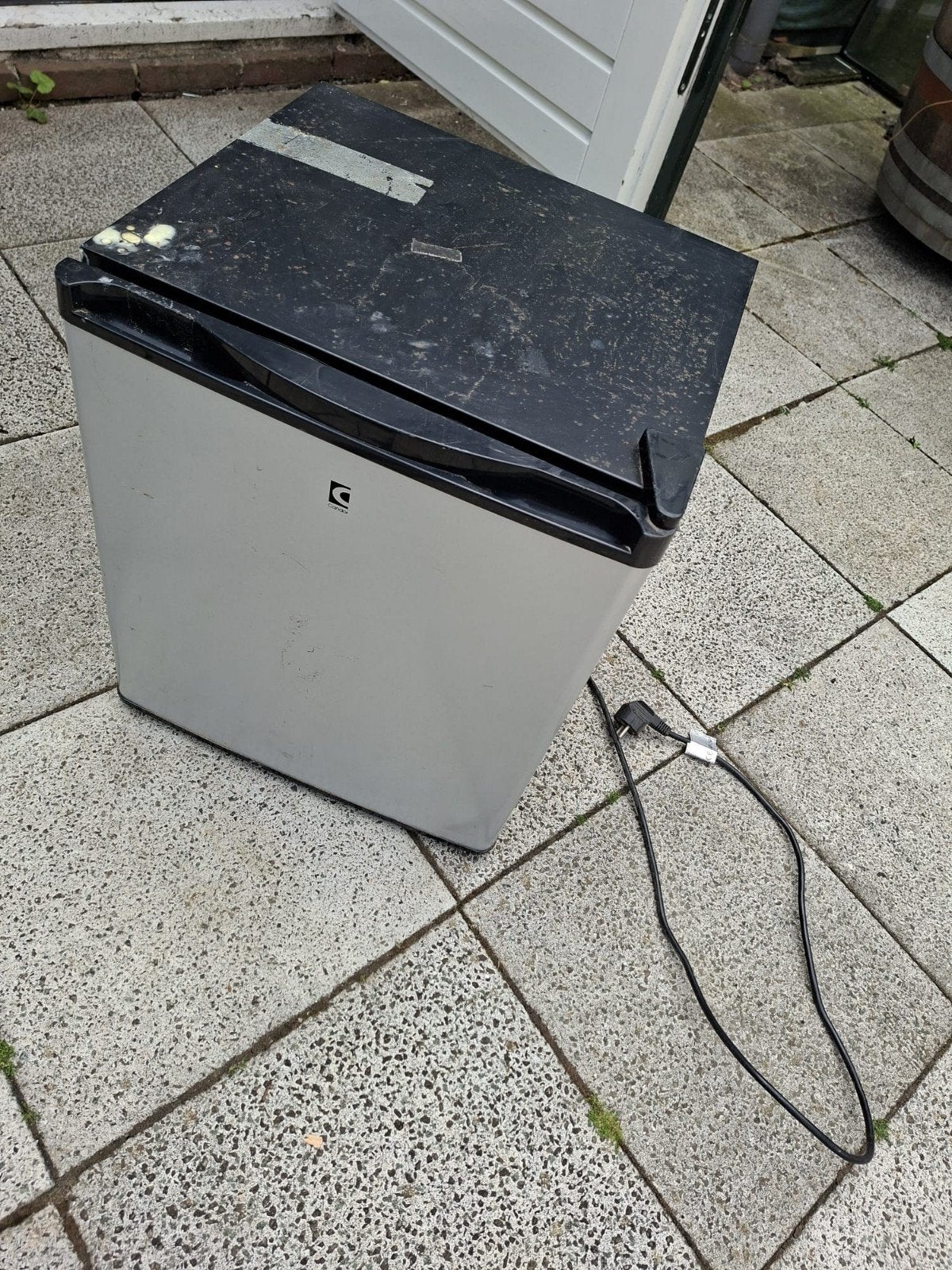 Compacte minibar koelkast - Ideaal voor kleine ruimtes, Witgoed en Apparatuur, Koelkasten en IJskasten, Ophalen, Minder dan 75 liter