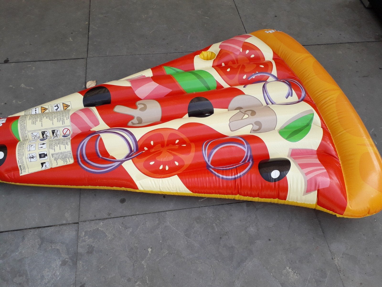 Bestway Luchtbed Pizzapunt - Uniek en Comfortabel, Caravans en Kamperen, Ophalen of Verzenden, Nieuw, 1-persoons