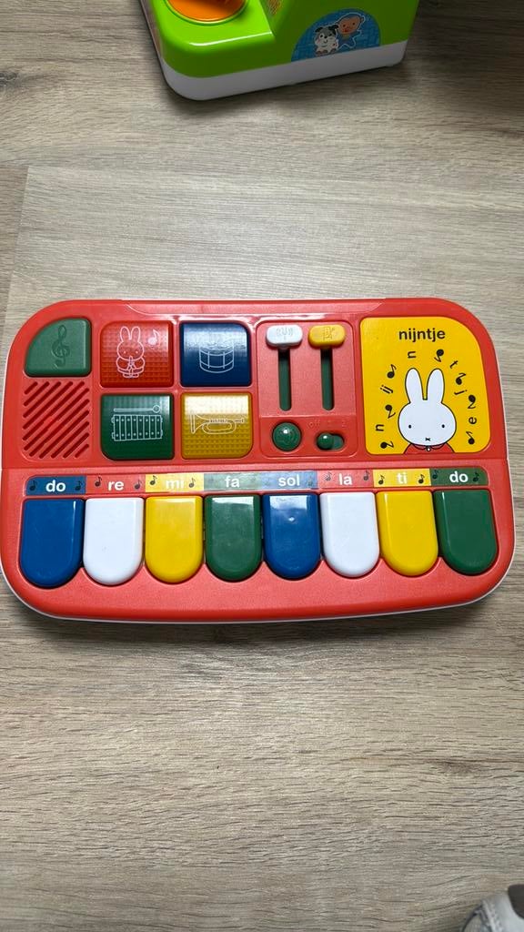 Nijntje keyboard, Kinderen en Baby's, Speelgoed | Babyspeelgoed, Ophalen, Zo goed als nieuw