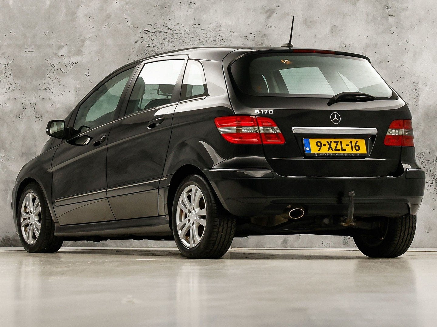Mercedes-Benz B-Klasse 170 Sport Automaat (AIRCO, STOELVERWA, Stof, Gebruikt, Zwart, 4 cilinders