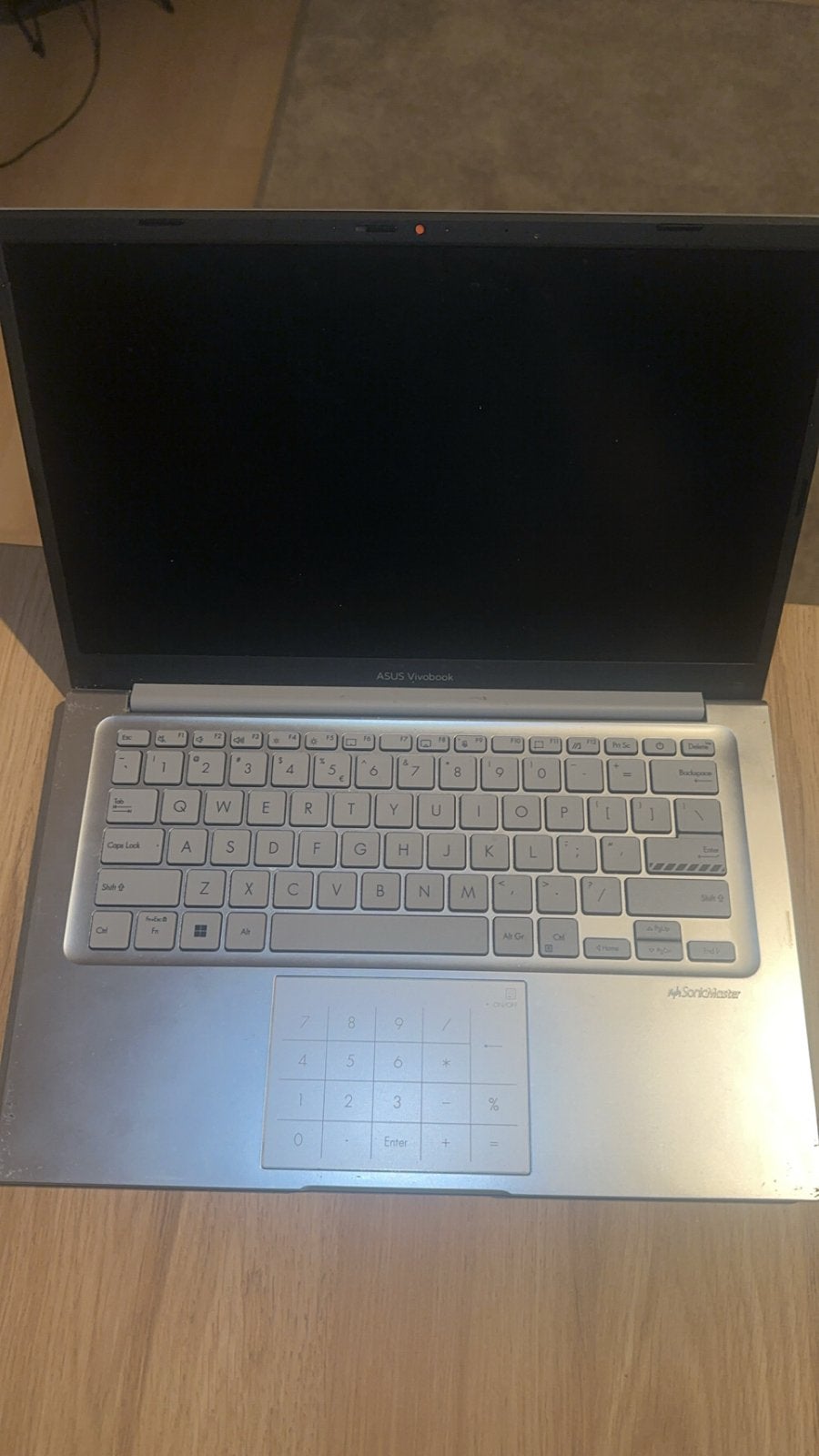 ASUS Vivobook Laptop - 1 jaar gebruikt