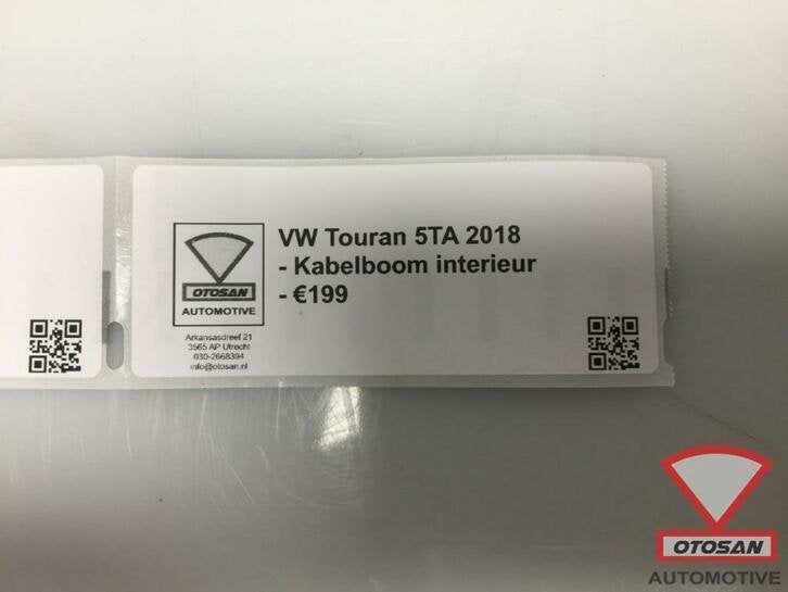 vw touran 5t 2018 kabelboom interieur, Gebruikt, Volkswagen, Volkswagen AG, Berliner Ring 2
38440  Wolfsburg, DE