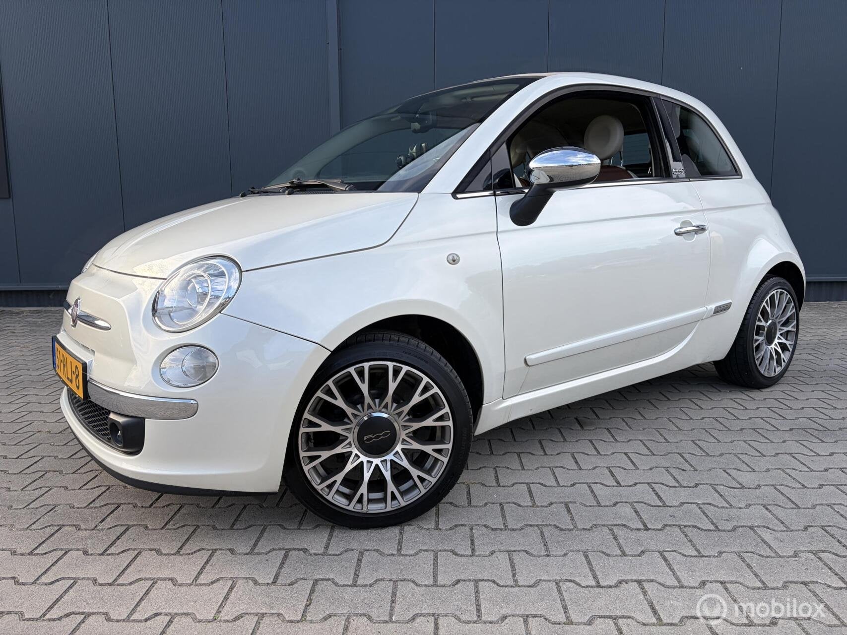 Fiat 500 C1.2 Rock Automaat Leer Xenon Navi Clima Nieuwe Apk, Auto's, Euro 5, Gebruikt, 1242 cc, 4 cilinders