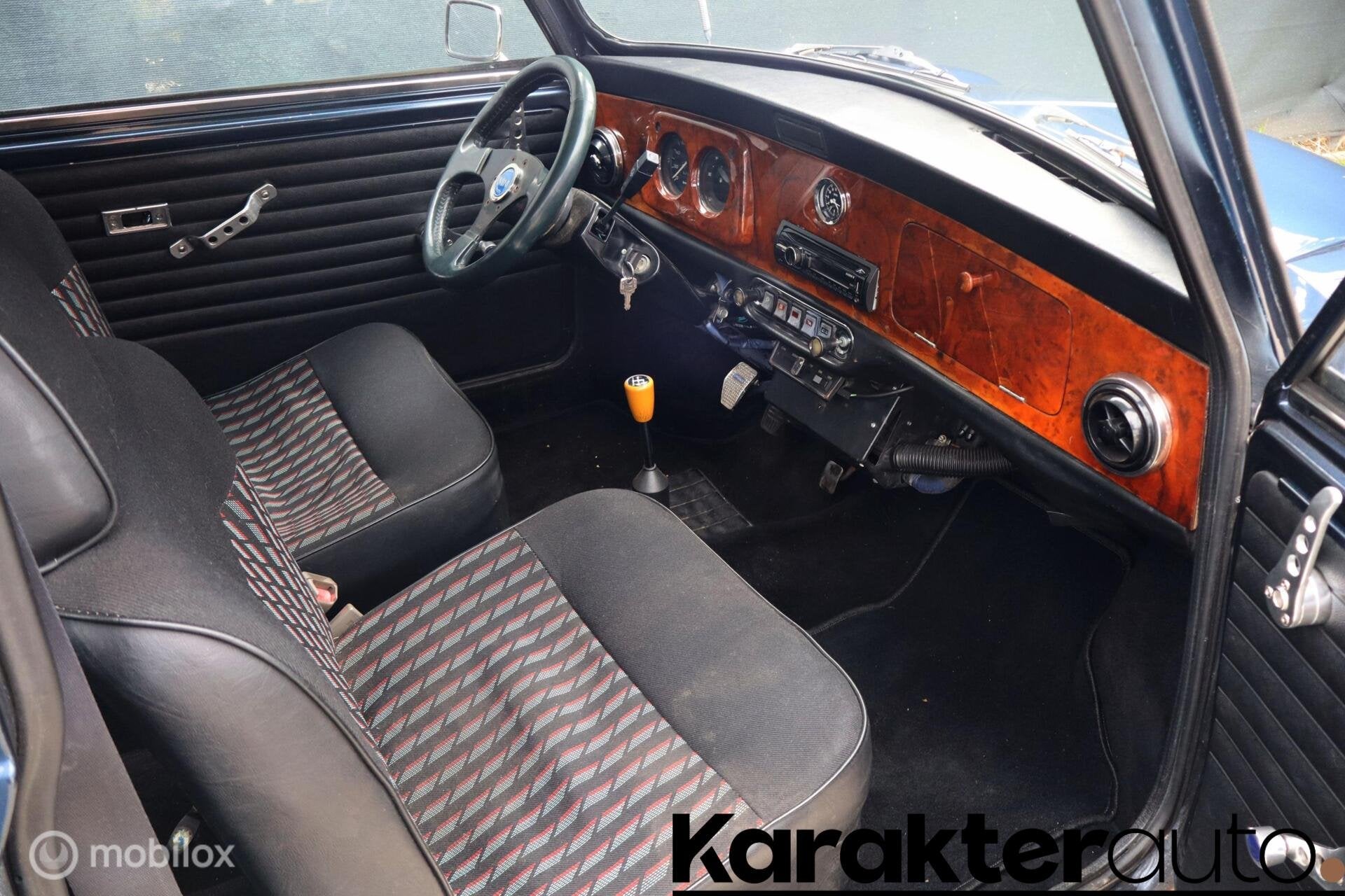 Austin Mini 1000 Mayfair | NL auto | apk 07-2028 | Classic, Auto's, Voorwielaandrijving, Stof, Gebruikt, Zwart