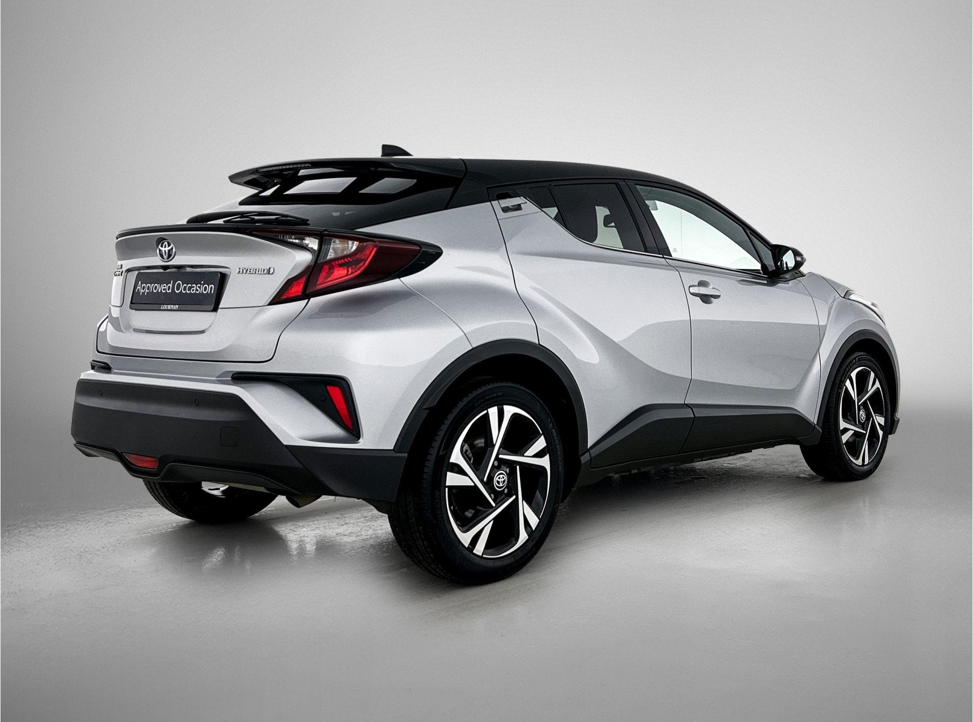 Toyota C-HR 1.8 Hybrid Dynamic Bi-Tone | Dealeronderhouden |, 12 maanden, Stof, 4 cilinders, 122 pk