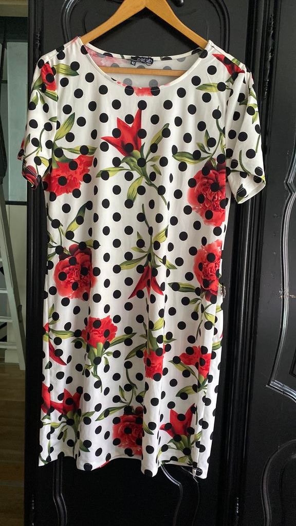 Zomerjurk van merk  Norah maatje 42, Kleding | Dames, Ophalen of Verzenden, Zo goed als nieuw, Maat 42/44 (L), Onder de knie